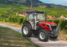 Traktory 4WD Massey Ferguson MF 3VI.105  