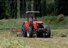 Traktory 4WD Massey Ferguson MF 415 Xtra