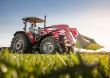 Traktory 4WD Massey Ferguson MF 5711 D