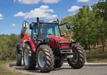 Traktory 4WD Massey Ferguson MF 6480 STD