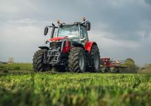 Traktory 4WD Massey Ferguson MF 6S.135