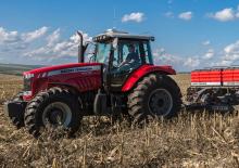 Traktory 4WD Massey Ferguson MF 7219	