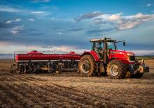 Traktory 4WD Massey Ferguson MF 7725