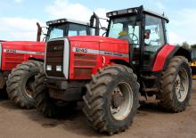 Traktory 4WD Massey Ferguson MF 8140-4