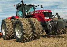 Traktory 4WD Massey Ferguson MF 8690 Dyna-VT