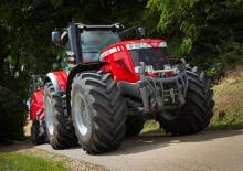 Traktory 4WD Massey Ferguson MF 8740 S