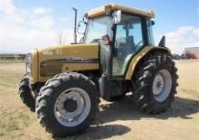 Traktory 4WD Challenger MT465B