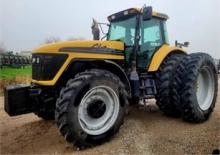 Traktory 4WD Challenger MT665B