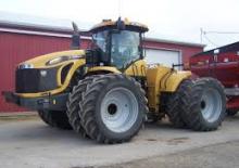 Traktory 4WD Challenger MT945C