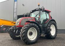 Traktory 4WD Valtra N 121a