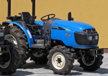 Traktory 4WD LS R28i HST