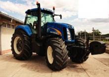 Traktory 4WD New Holland T 8050 (401)