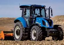 Traktory 4WD New Holland T5.100S