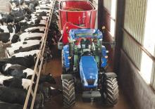 Traktory 4WD New Holland T5.115