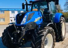 Traktory 4WD New Holland T7.210 AC