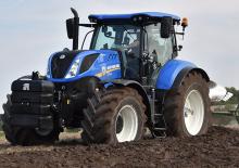 Traktory 4WD New Holland T7.230 PC New Gen