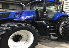 Traktory 4WD New Holland T8.350 AC 