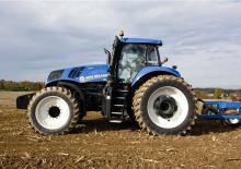 Traktory 4WD New Holland T8.410 AC 