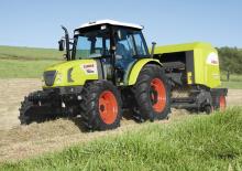 Traktory 4WD Claas Talos 230