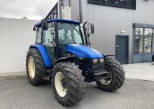Traktory 4WD New Holland TL80