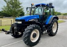 Traktory 4WD New Holland TM 130 (380)