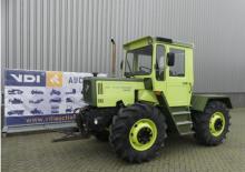 Traktory 4WD Mercedes-Benz Trac 900