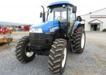 Traktory 4WD New Holland TS6.120