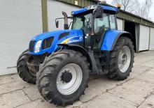 Traktory 4WD New Holland TVT 195