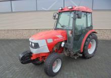 Traktory 4WD McCormick V 60 Q