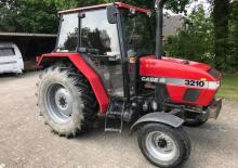 Traktory se zadním náhonem Case IH 3210
