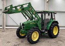 Traktory se zadním náhonem John Deere 3210 Komf. X