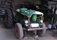 Traktory se zadním náhonem John Deere 515