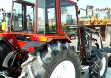 Traktory se zadním náhonem Fiatagri 56-66 S