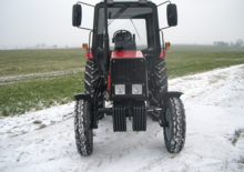 Traktory se zadním náhonem Belarus 800