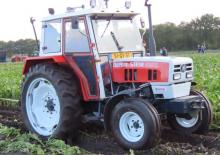 Traktory se zadním náhonem Steyr 8065 S