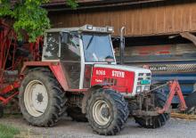 Traktory se zadním náhonem Steyr 8080