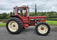 Traktory se zadním náhonem International Harvester 956