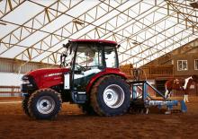 Traktory se zadním náhonem Case IH Farmall 55C
