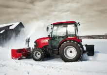 Traktory se zadním náhonem Case IH Farmall Compact 45C