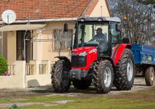 Traktory se zadním náhonem Massey Ferguson MF 2615 GE