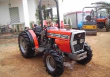 Traktory se zadním náhonem Massey Ferguson MF 374 F
