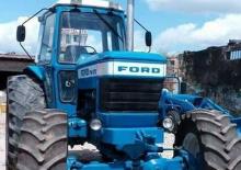 Traktory se zadním náhonem Ford-NH TW-20