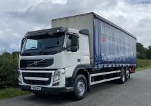 Tuhé podvozky Volvo Trucks FM11.330 6x4 Rigid