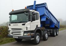Tuhé podvozky Scania P 380 8x4