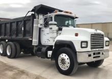 Tuhé podvozky Mack RD690S CA49 EM7-300 E-TECH 6x4