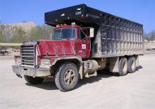 Tuhé podvozky Mack RD890SX CA49 E7-350 E-TECH 6x4
