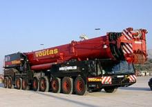 Univerzální terénní jeřáby Terex-Demag AC 650 (18x8x16)