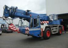 Univerzální terénní jeřáby Terex-Demag AC 95 (4x4x4)