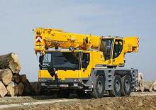 Univerzální terénní jeřáby Liebherr LTM 1050-3.1 