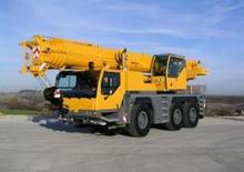 Univerzální terénní jeřáby Liebherr LTM 1055-3.1 (6x4x6)